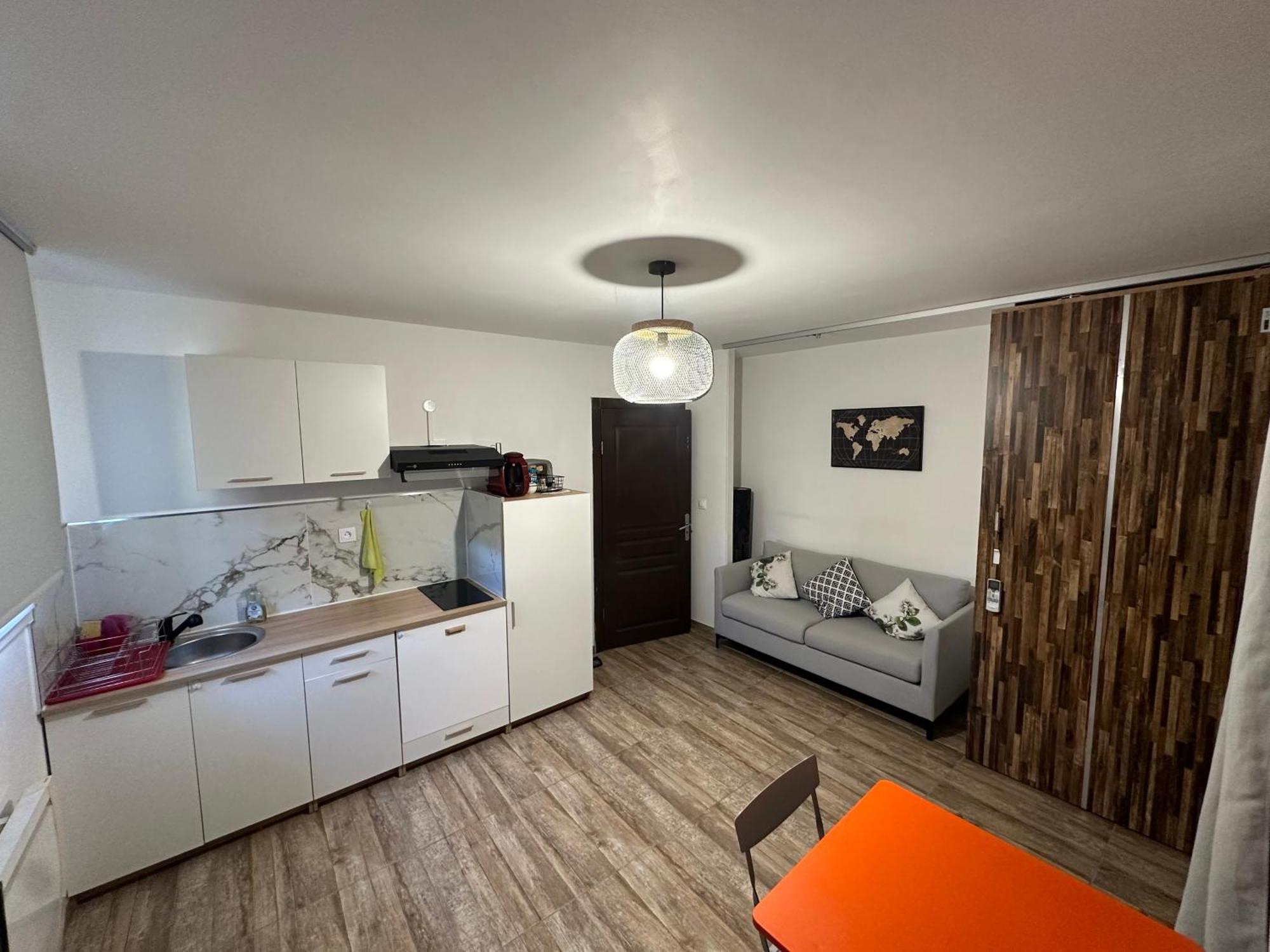 Appartement Prive Dans Villa مونْتوبا المظهر الخارجي الصورة