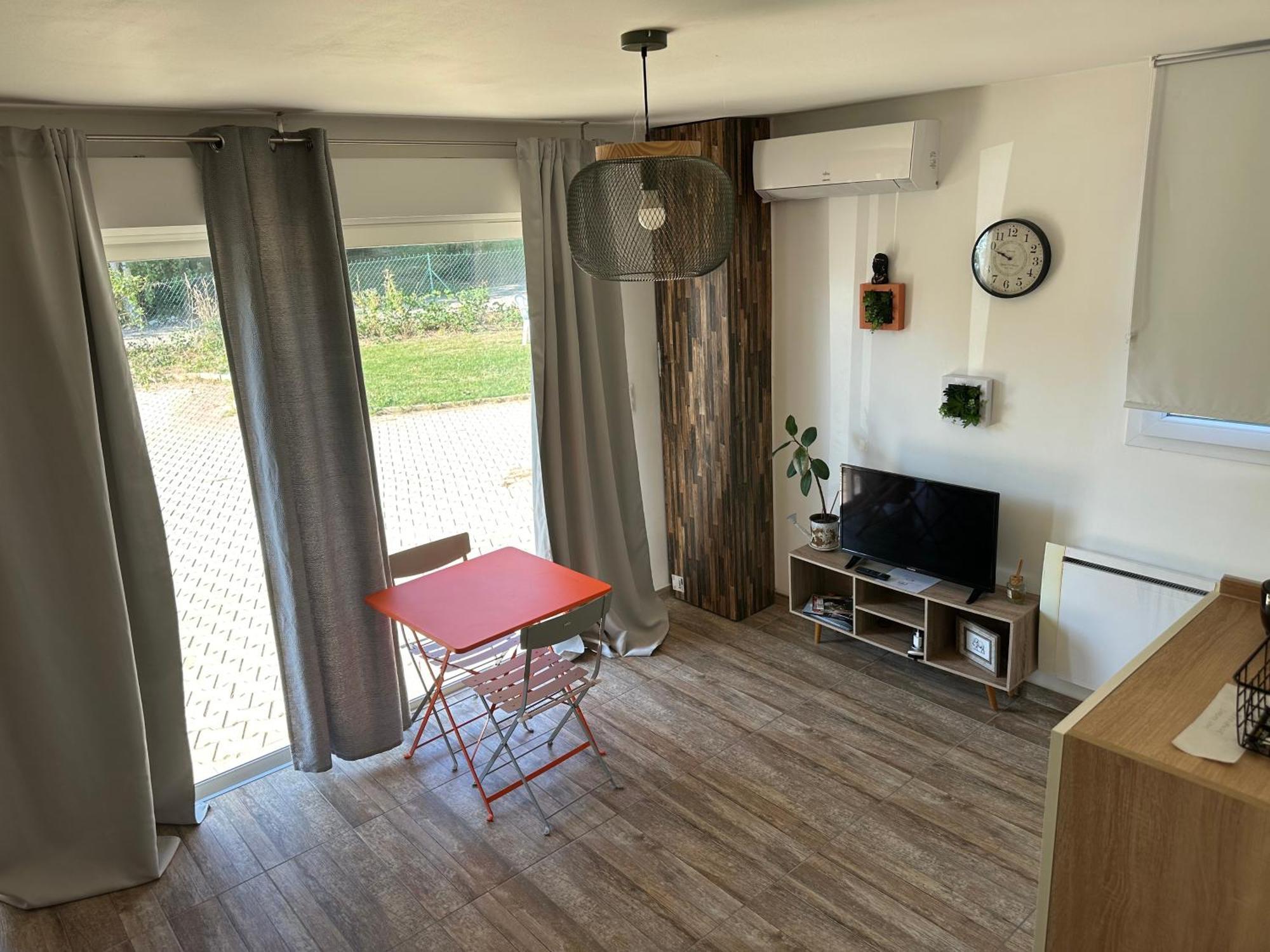 Appartement Prive Dans Villa مونْتوبا المظهر الخارجي الصورة